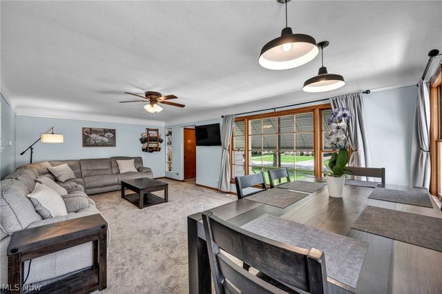 7241 Greenleaf Avenue, Parma, OH 44130