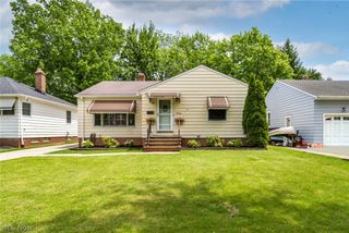 7241 Greenleaf Avenue, Parma, OH 44130