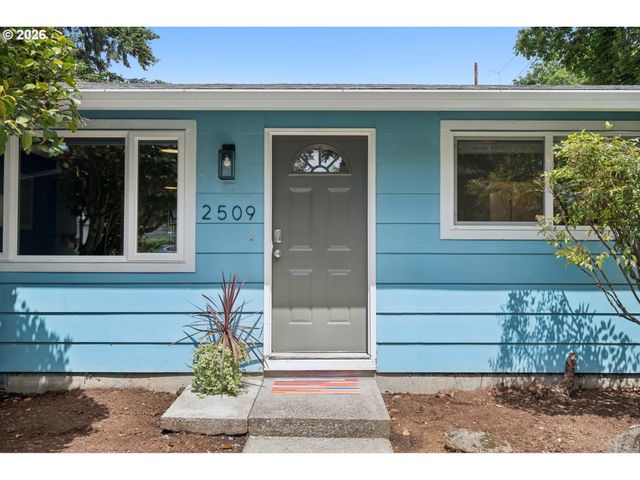 2509 N KILPATRICK St, Portland, OR 97217