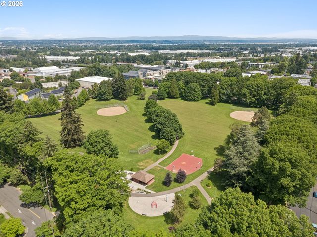 2509 N KILPATRICK St, Portland, OR 97217