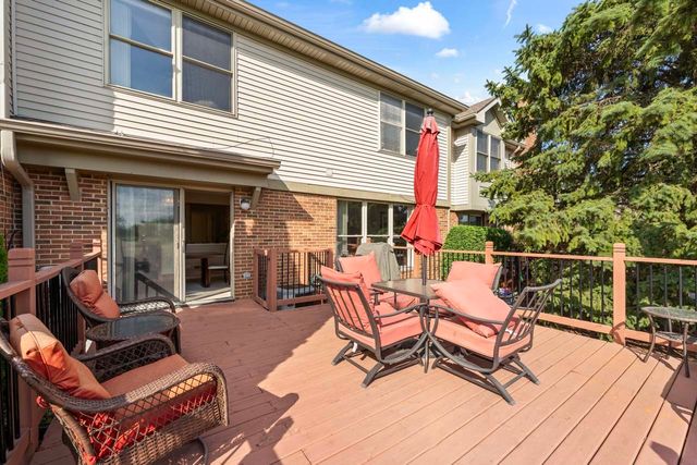 14 Corinth Court, Tinley Park, IL 60477