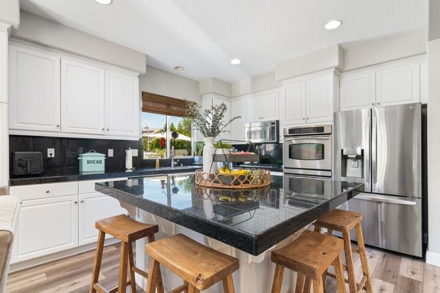 27673 Dogwood, Murrieta, CA 92562