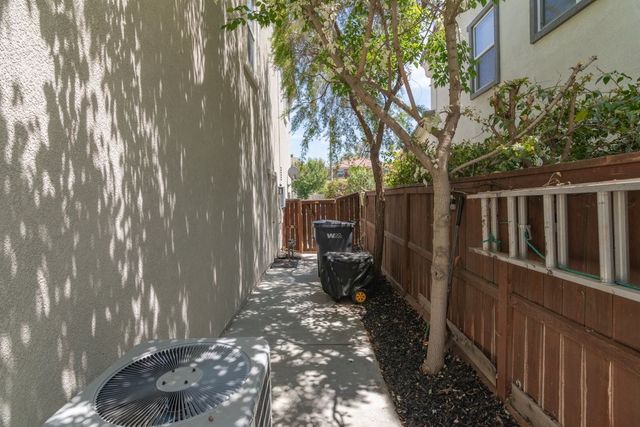 27673 Dogwood, Murrieta, CA 92562