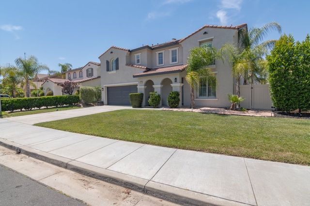 27673 Dogwood, Murrieta, CA 92562