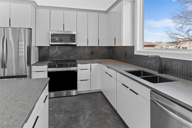 1001 Bluebird Lane, Mountain Home, AR 72653