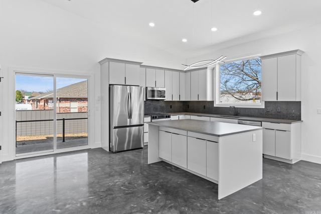 1001 Bluebird Lane, Mountain Home, AR 72653