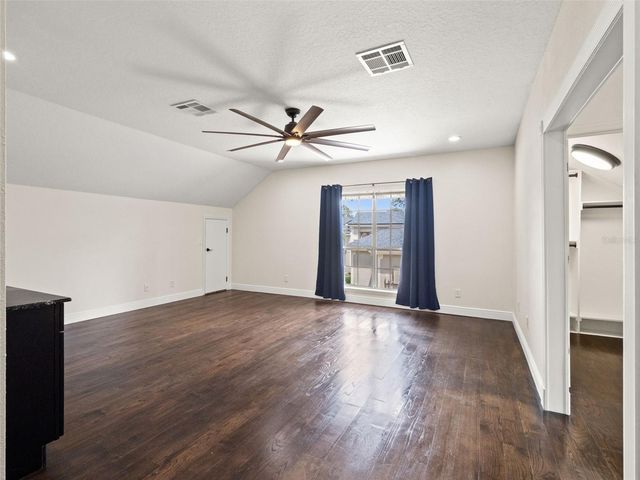 515 W PALM VALLEY DRIVE, Oviedo, FL 32765