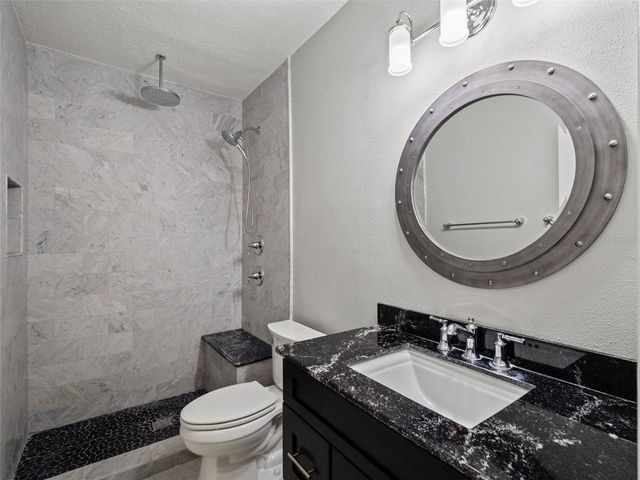 515 W PALM VALLEY DRIVE, Oviedo, FL 32765