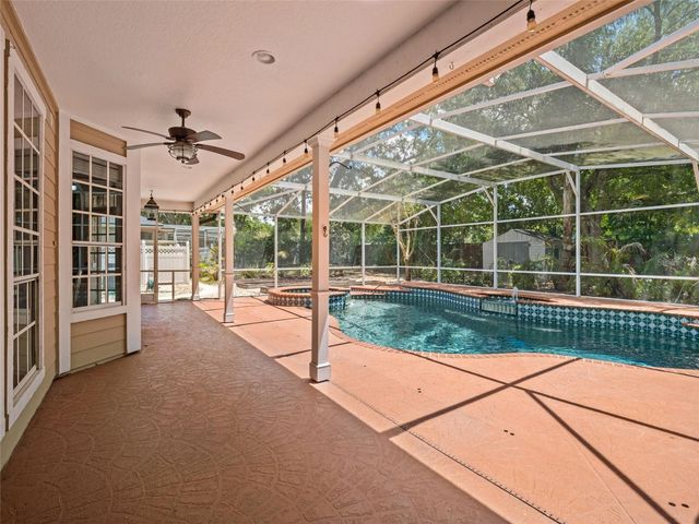 515 W PALM VALLEY DRIVE, Oviedo, FL 32765