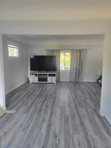 16199 Monica Street, Detroit, MI 48221