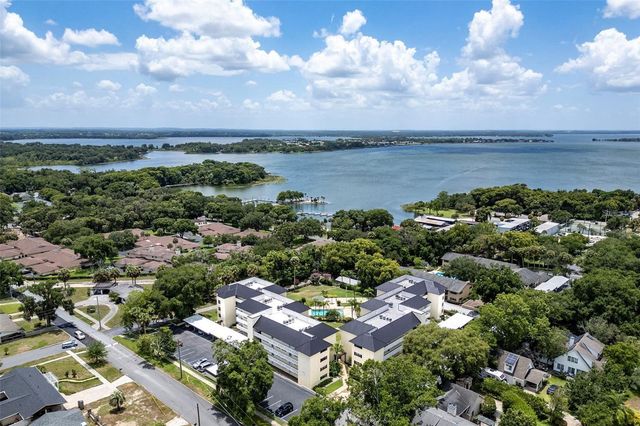 101 N GRANDVIEW STREET 203, Mount Dora, FL 32757