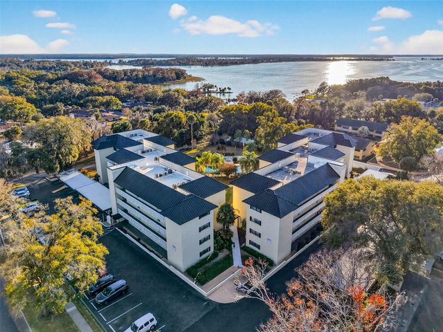 101 N GRANDVIEW STREET 203, Mount Dora, FL 32757