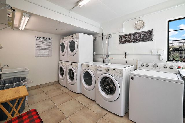 101 N GRANDVIEW STREET 203, Mount Dora, FL 32757