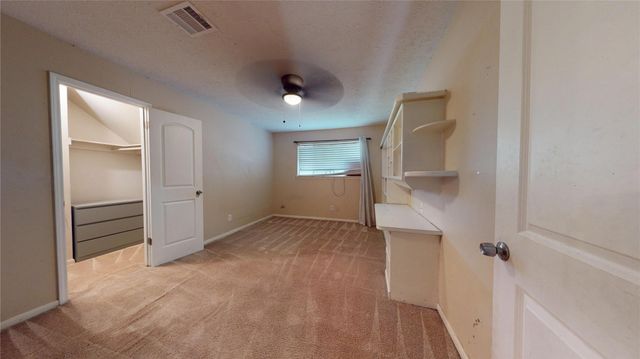 9867 Sageaspen Lane, Houston, TX 77089