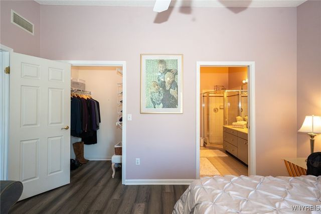 10 Woodpointe 10, Amherst, NY 14221