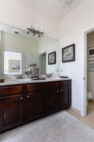 3300 NW 126th Ter, Sunrise, FL 33323