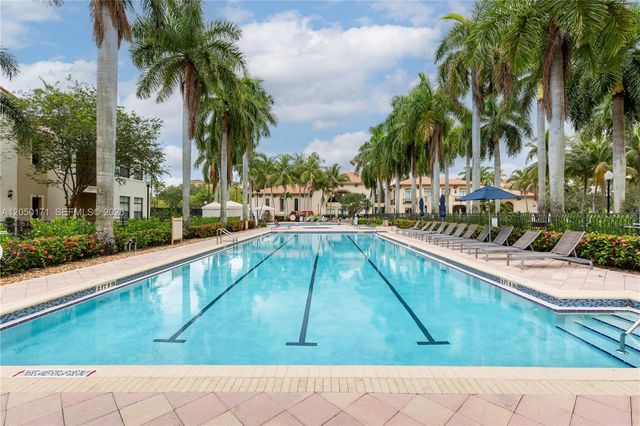 3300 NW 126th Ter, Sunrise, FL 33323