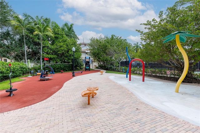 3300 NW 126th Ter, Sunrise, FL 33323