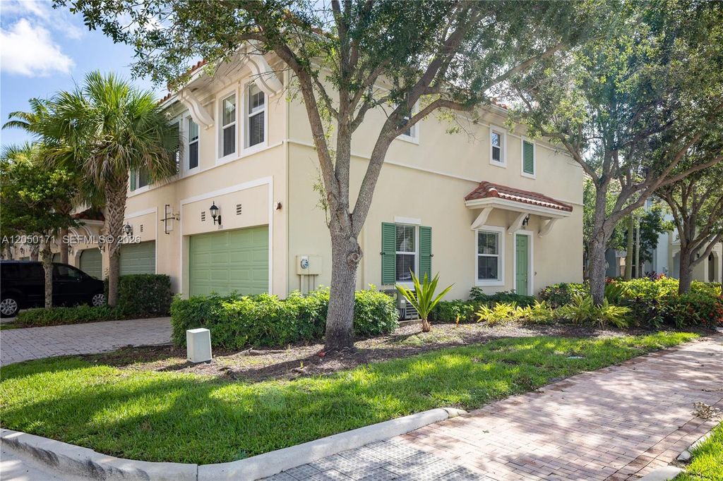 3300 NW 126th Ter, Sunrise, FL 33323
