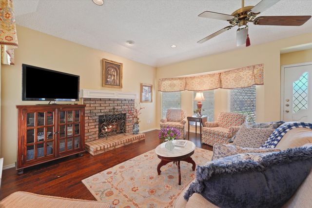 2833 Stoneridge Drive, Garland, TX 75044