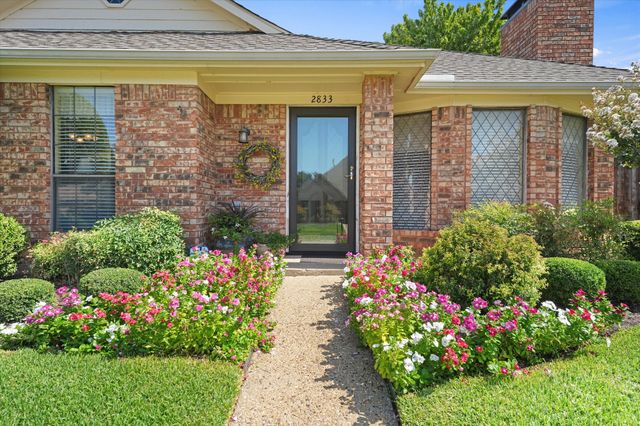 2833 Stoneridge Drive, Garland, TX 75044