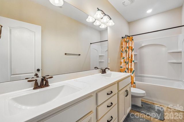 8337 Breton Way, Harrisburg, NC 28075