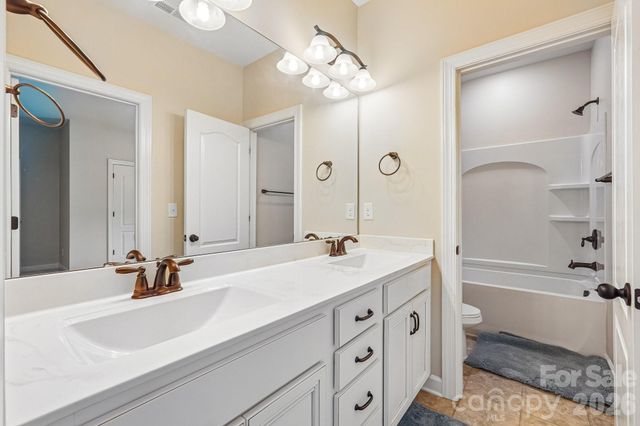 8337 Breton Way, Harrisburg, NC 28075