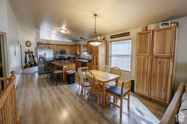 680 STONNE LN, Kaysville, UT 84037