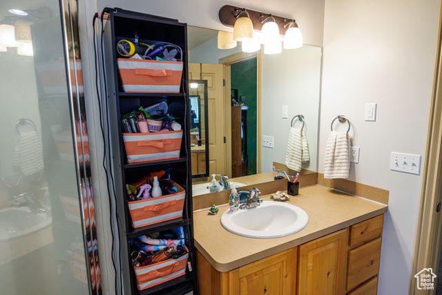 680 STONNE LN, Kaysville, UT 84037