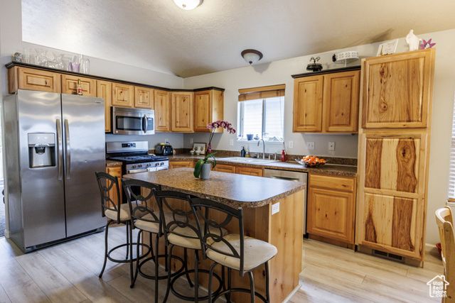 680 STONNE LN, Kaysville, UT 84037