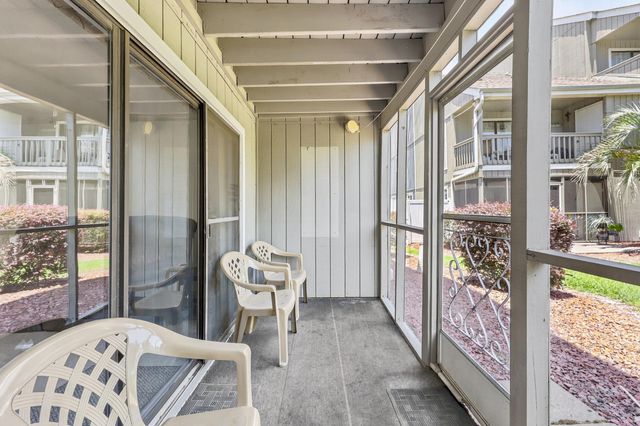 1890 Auburn Ln Apt 31F, Surfside Beach, SC 29575