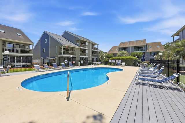 1890 Auburn Ln Apt 31F, Surfside Beach, SC 29575