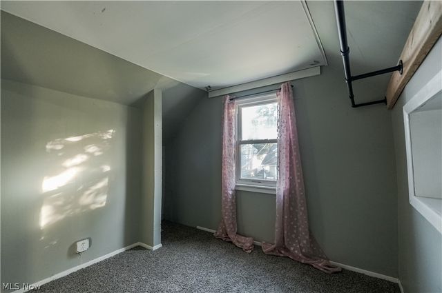 395 E 324th Street, Willowick, OH 44095