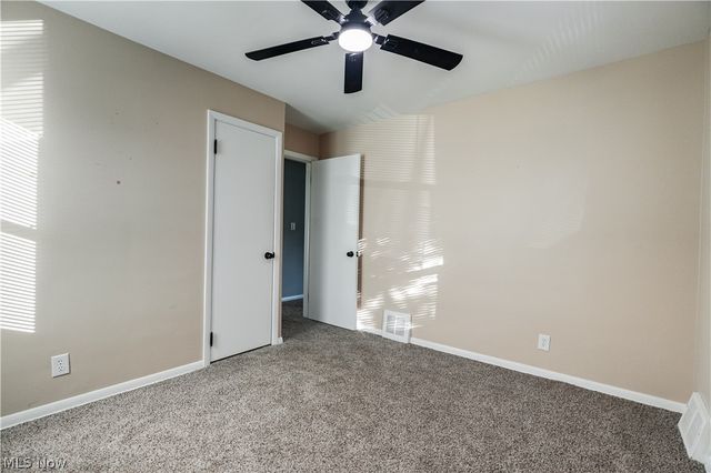 395 E 324th Street, Willowick, OH 44095