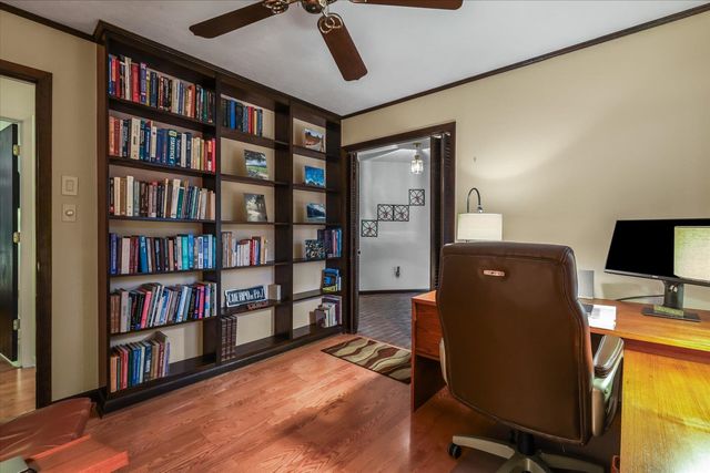 2424 Winthrop Road, Tallahassee, FL 32308