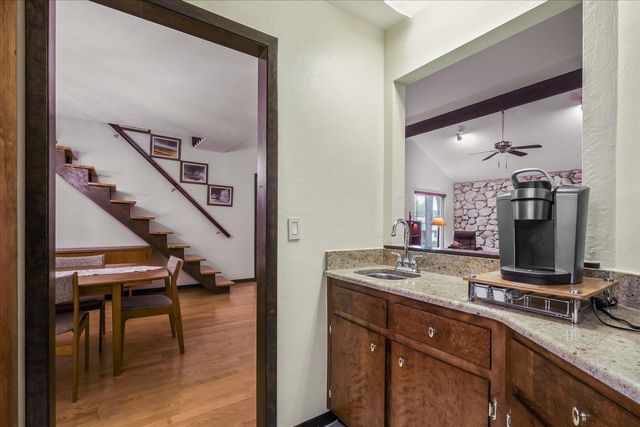 2424 Winthrop Road, Tallahassee, FL 32308