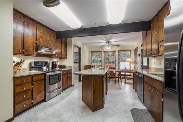 2424 Winthrop Road, Tallahassee, FL 32308