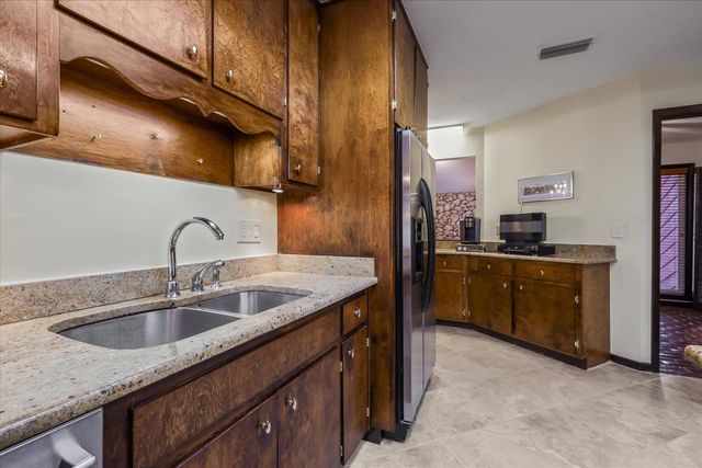 2424 Winthrop Road, Tallahassee, FL 32308