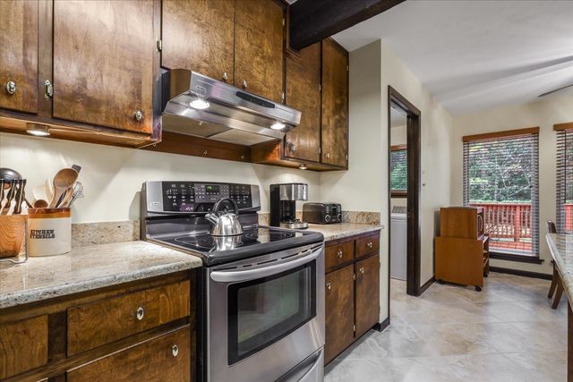 2424 Winthrop Road, Tallahassee, FL 32308