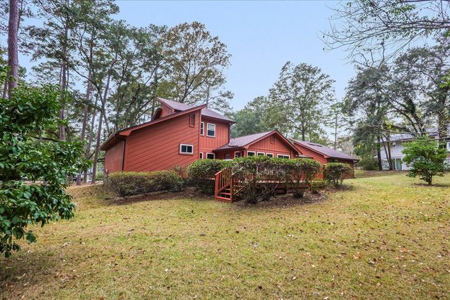 2424 Winthrop Road, Tallahassee, FL 32308