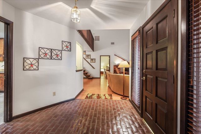 2424 Winthrop Road, Tallahassee, FL 32308