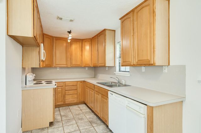 123 County Road 458d Drive, Angleton, TX 77515