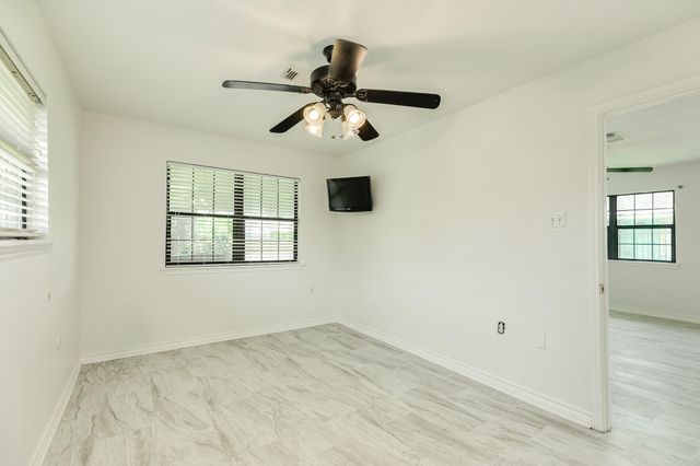 123 County Road 458d Drive, Angleton, TX 77515
