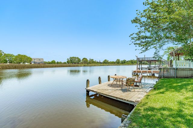 123 County Road 458d Drive, Angleton, TX 77515
