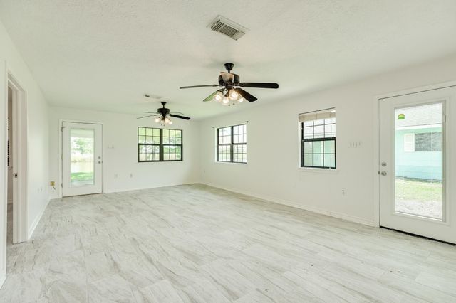 123 County Road 458d Drive, Angleton, TX 77515