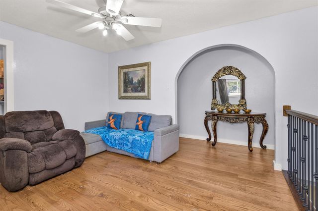 15010 Falling Creek Drive, Houston, TX 77068