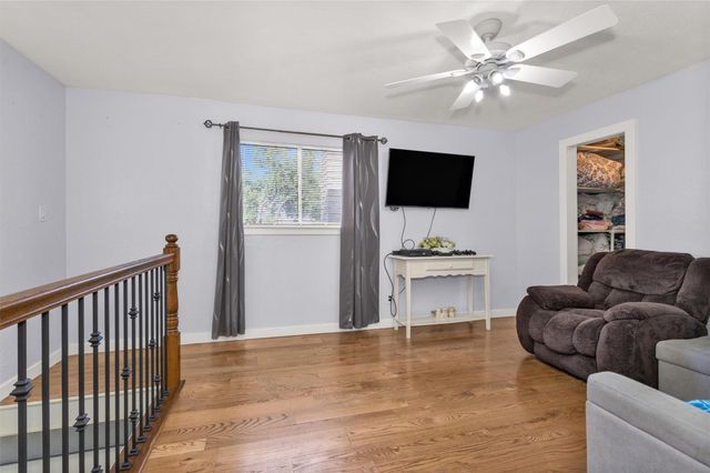 15010 Falling Creek Drive, Houston, TX 77068