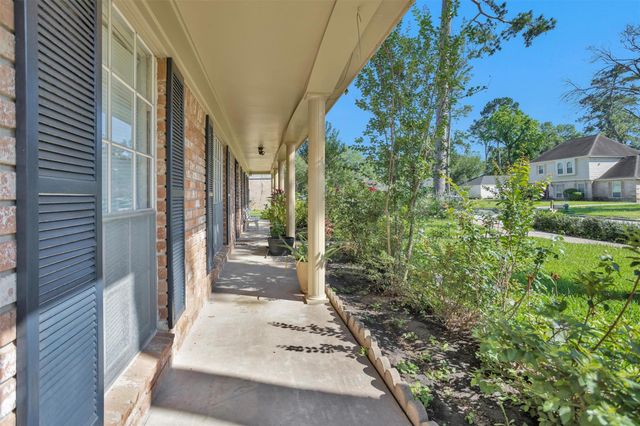 15010 Falling Creek Drive, Houston, TX 77068