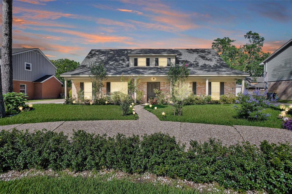 15010 Falling Creek Drive, Houston, TX 77068