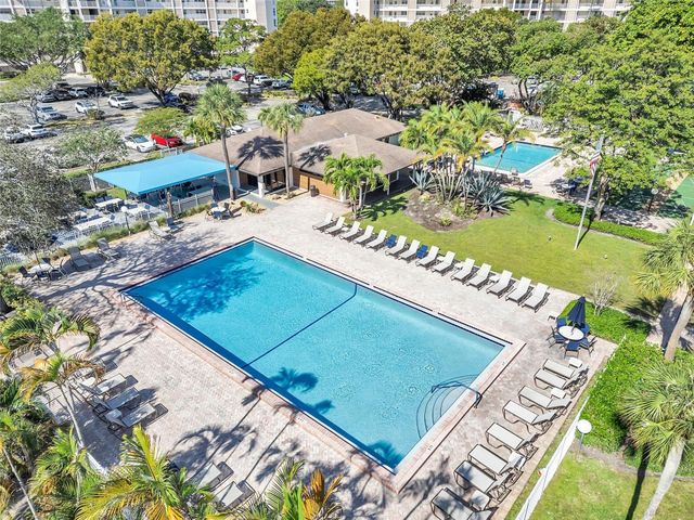 3001 S Course Drive 603, Pompano Beach, FL 33069